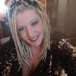 Meet your Posher, Darla